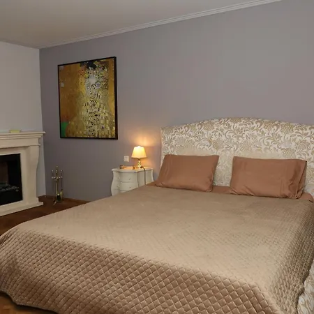 Apartman 3-room Luxury - 120qm - Up To 9 Guests - Air Condition - Free Car Parking *