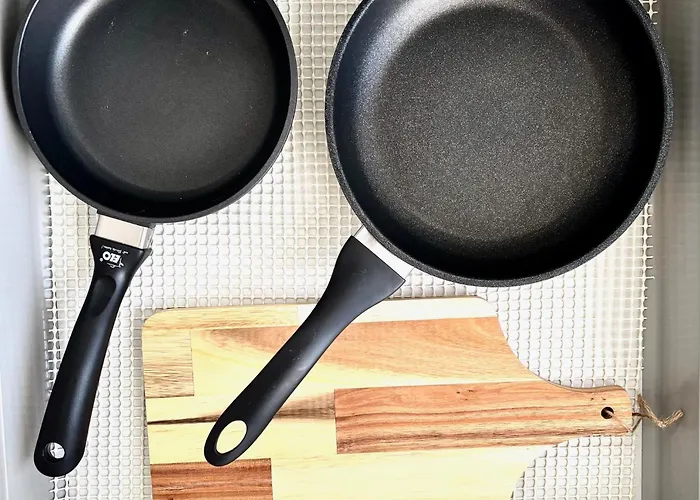 Διαμέρισμα Moebelierte 3-zm-wohnung Mit Luxurioeser Innenausstattung In Zentrum Ντίσελντορφ