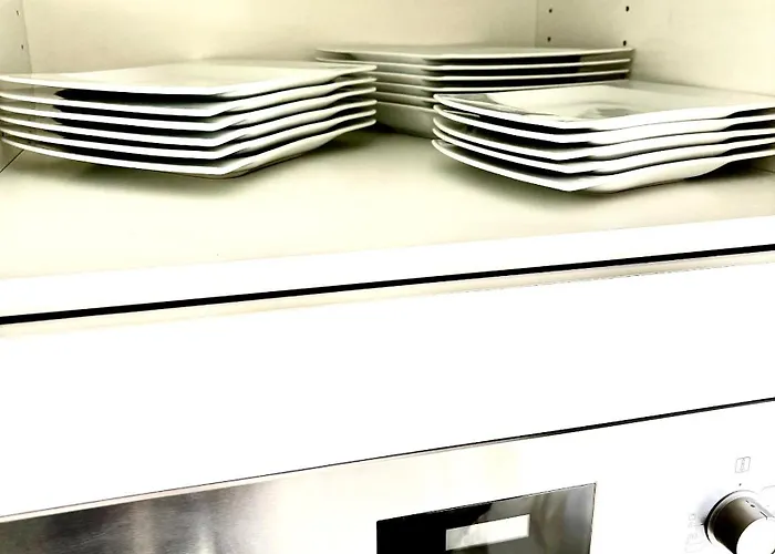 Moebelierte 3-zm-wohnung Mit Luxurioeser Innenausstattung In Zentrum Διαμέρισμα Ντίσελντορφ