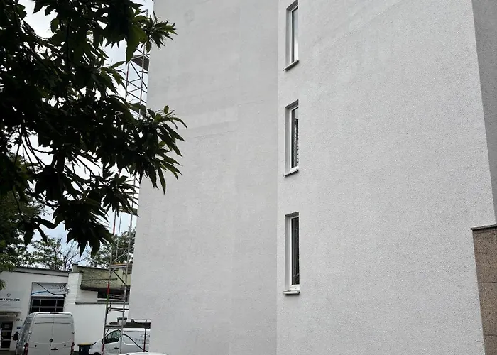 Moebelierte 3-zm-wohnung Mit Luxurioeser Innenausstattung In Zentrum Apartamento *